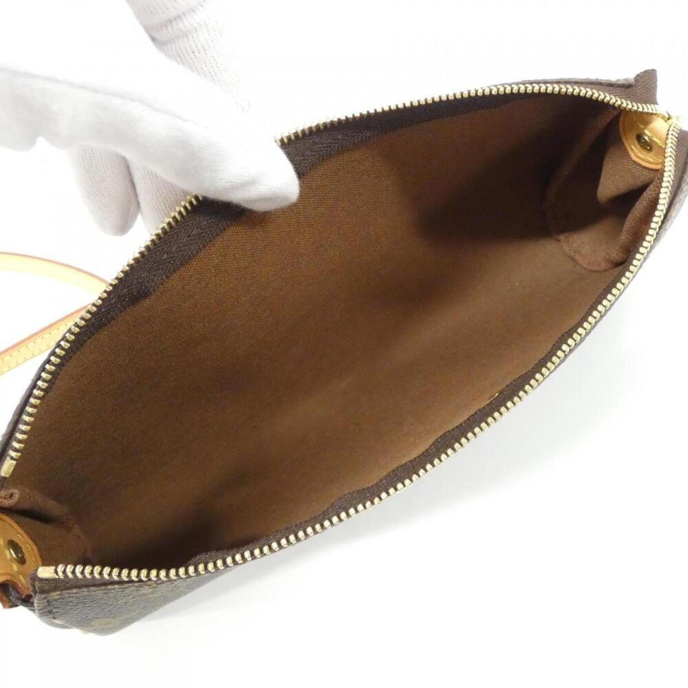 LOUIS VUITTON Brown Monogram Shoulder Bag - Picture 9 of 10
